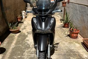 Moto sh 150