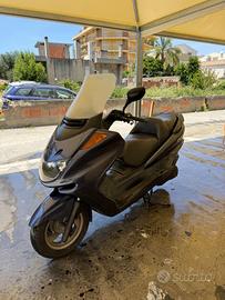 Yamaha Majesty 250