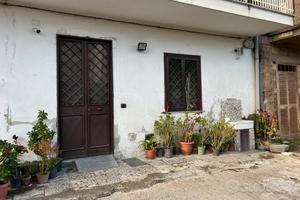 Casa semindipendente per chi ama campagna ma immer