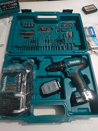  trapano  avvitatore Makita a batteria 