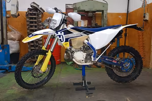 Husqvarna te 300