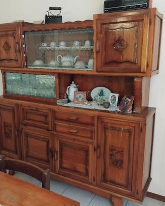 credenza anni 50 con tavolo e sedie