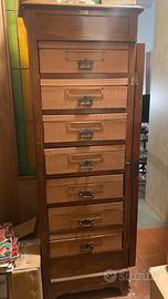 Schedario d’epoca in legno