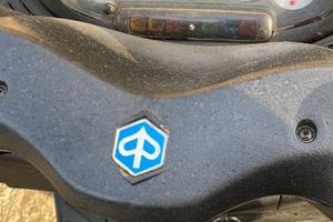 Piaggio X8 125