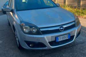 Opel Astra 1.9 CDTI 120CV Station Wagon Enjoy