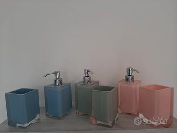 Dosasapone e portaspazzolini da appoggio Gedy