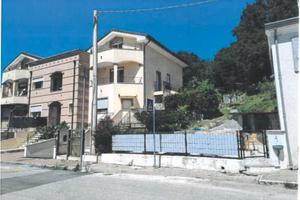 RGE 16/2025 Trib Urbino - LOTTO 4
