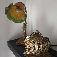 lampada e portacarte