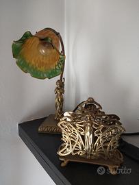 lampada e portacarte