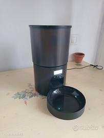 dosatore crocchette automatico 