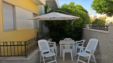 Pescoluse villini frontespiaggia a pescoluse