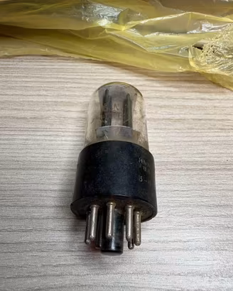Valvola RCA 6SN7 da Jukebox Seeburg