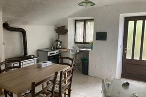 CASA SEMINDIPENDENTE A CALLABIANA