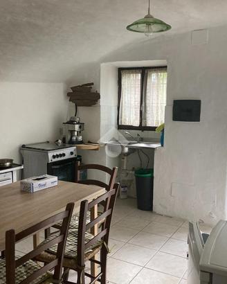 CASA SEMINDIPENDENTE A CALLABIANA