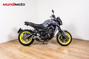 Yamaha MT-09 usata in vendita in Liguria