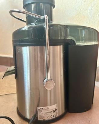 Centrifuga “Clatronic” AR3666 400W in acciaio inox