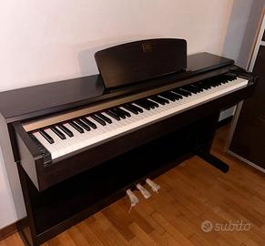 Yamaha Clavinova CLP-320 - come nuovo