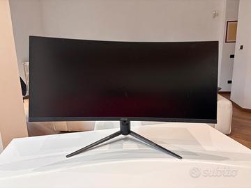 Curved gaming monitor Optix Mag 34 pollici
