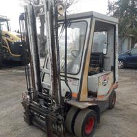 Carrello elevatore muletto OM15