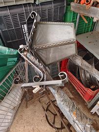 LAMPADARIO ANTICO IN FERRO BATTUTO