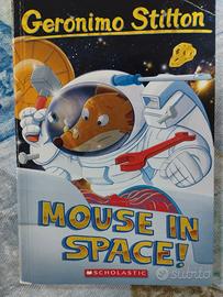 libro inglese di Geronimo stilton "Mouse in space"