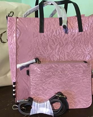 Shopper Manila Grace