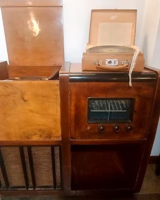 Mobile radiofonografo vintage 