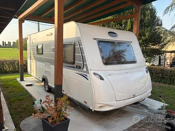 Caravelair 526