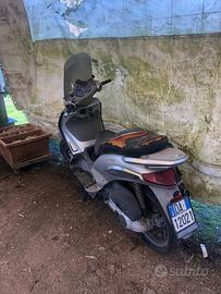 Pezzi Scooter liberty 125