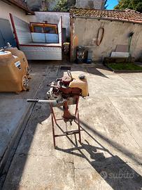 Motore fuoribordo vintage