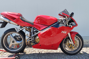 Ducati 748 E 2002