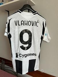 MAGLIA JUVENTUS VLAHOVIC MATCH WORN VS LECCE 24/25