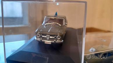 Alfa Romeo Giulia Polizia Modellino Scala 1/43