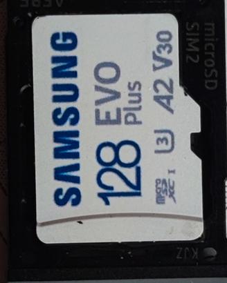 scheda di memoria 128Gb