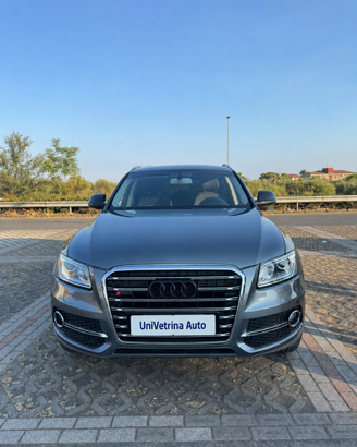 Audi Q5 2.0 TDI Quattro S tronic 177 CV - Garanzia