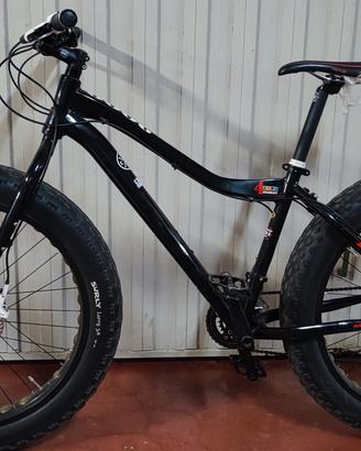 bicicletta fat bike KHS 3000