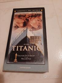 TITANIC - Videocassetta VHS ORIGINALE - COLLEZIONE