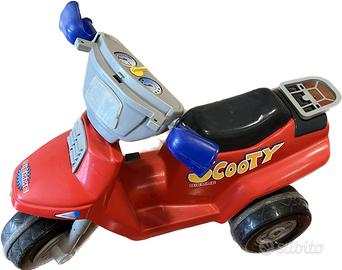 Scooter moto elettrico a batteria Biemme Scooty