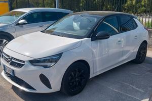 Opel Corsa 1.2 Design & Tech