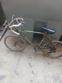 vechia bici da corsa da bambino TRATTABILE
