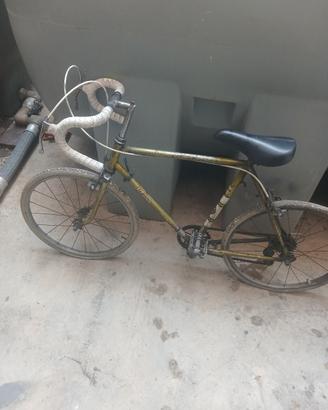 vechia bici da corsa da bambino TRATTABILE