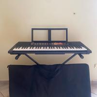Pianola Yamaha F51