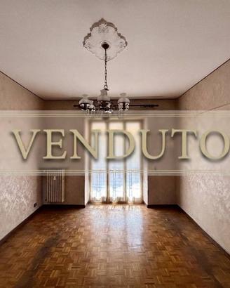 Appartamento di 83 m² con 3 locali e box auto a Pi