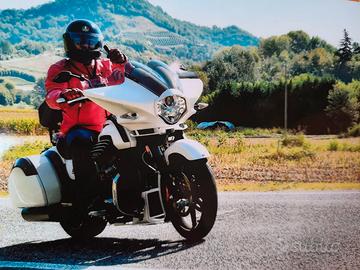 Moto Guzzi mgx21