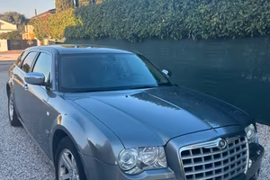 Chrysler 300c station vagon
