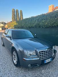 Chrysler 300c station vagon