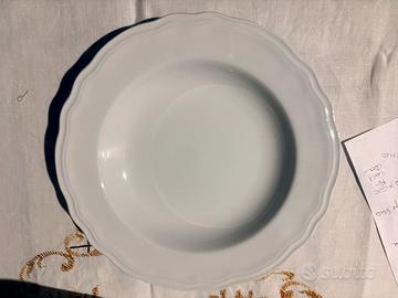 6 piatti fondi in porcellana Richard Ginori.