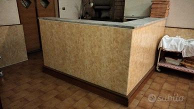 BANCONE  PER  LAVORAZIONE  PIZZE  CON CASSETTI