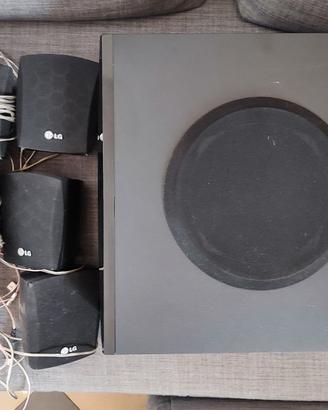 Casse home theatre LG subwoofer e 5 cubetti