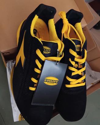 scarpe antinfortunistiche marca Diadora n. 44